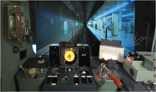 IBSを使用した鉄道運転シミュレータの例
