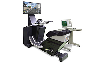 教習用 二輪車運転シミュレータ Rs 7000l シミュレーションシステム 三菱プレシジョン株式会社